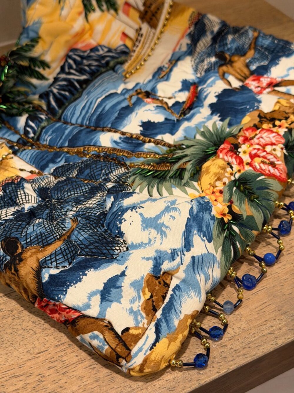 Retro Tropical Hawaiian Print Tote Bag with Bamboo Handles - Picture 2 of 9